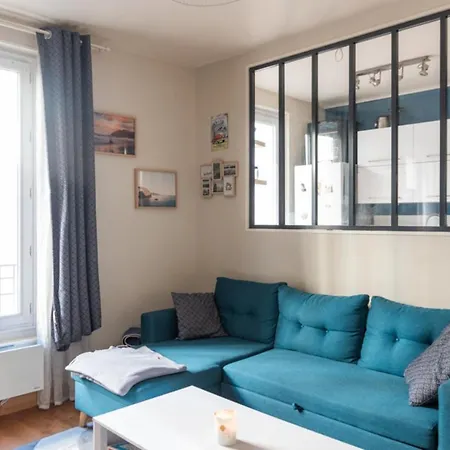 Апартаменты Nice 32m Quick Access To Paris And La Defense Левалуа-Пере